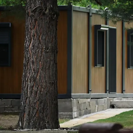 The Woodland Pool House * Dubovac